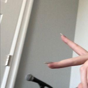 Meet your Posher, Olivia